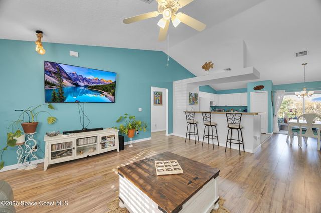 8016 106th Avenue, Vero Beach, FL 32967