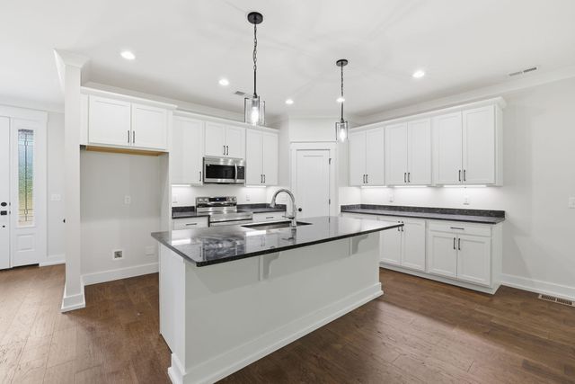 6829 Carnell Way 29, Chattanooga, TN 37421