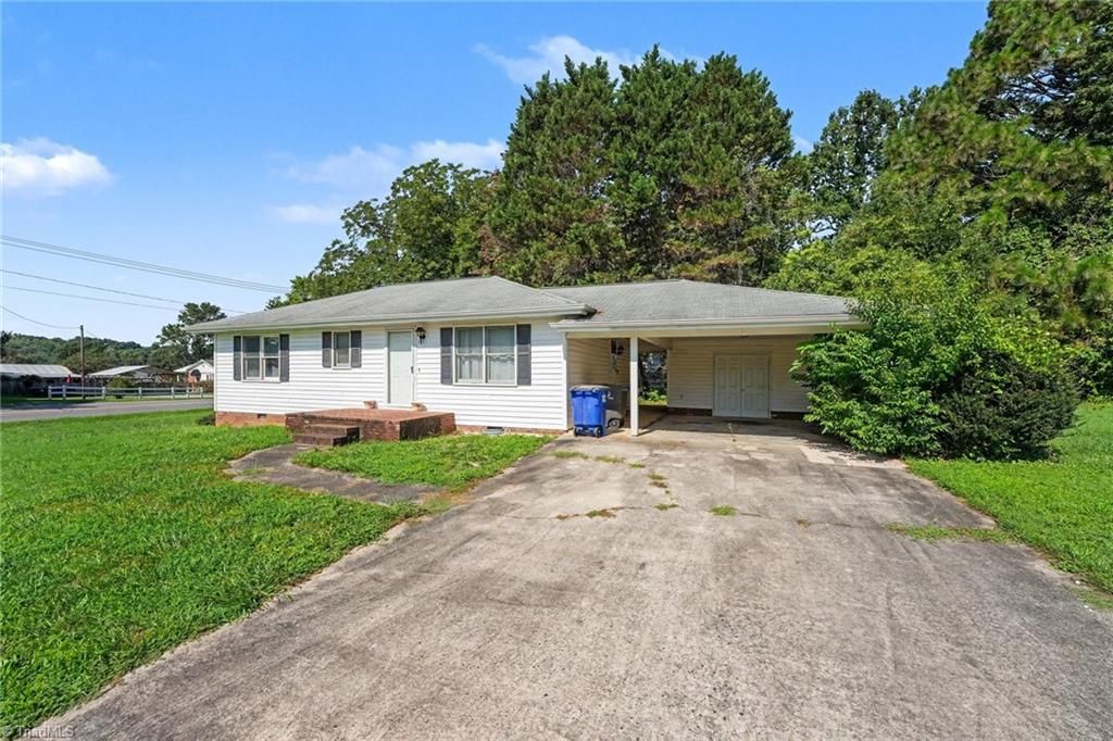 1351 Bridgton Road, Winston-salem, NC 27127