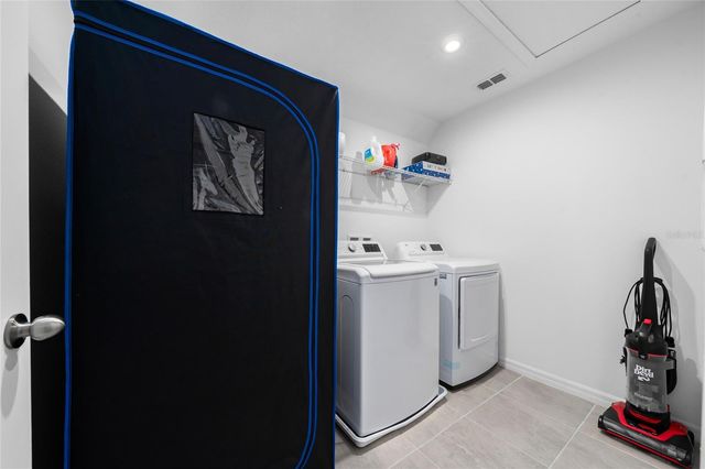 16425 PRAIRIE SCHOOL DRIVE, Winter Garden, FL 34787