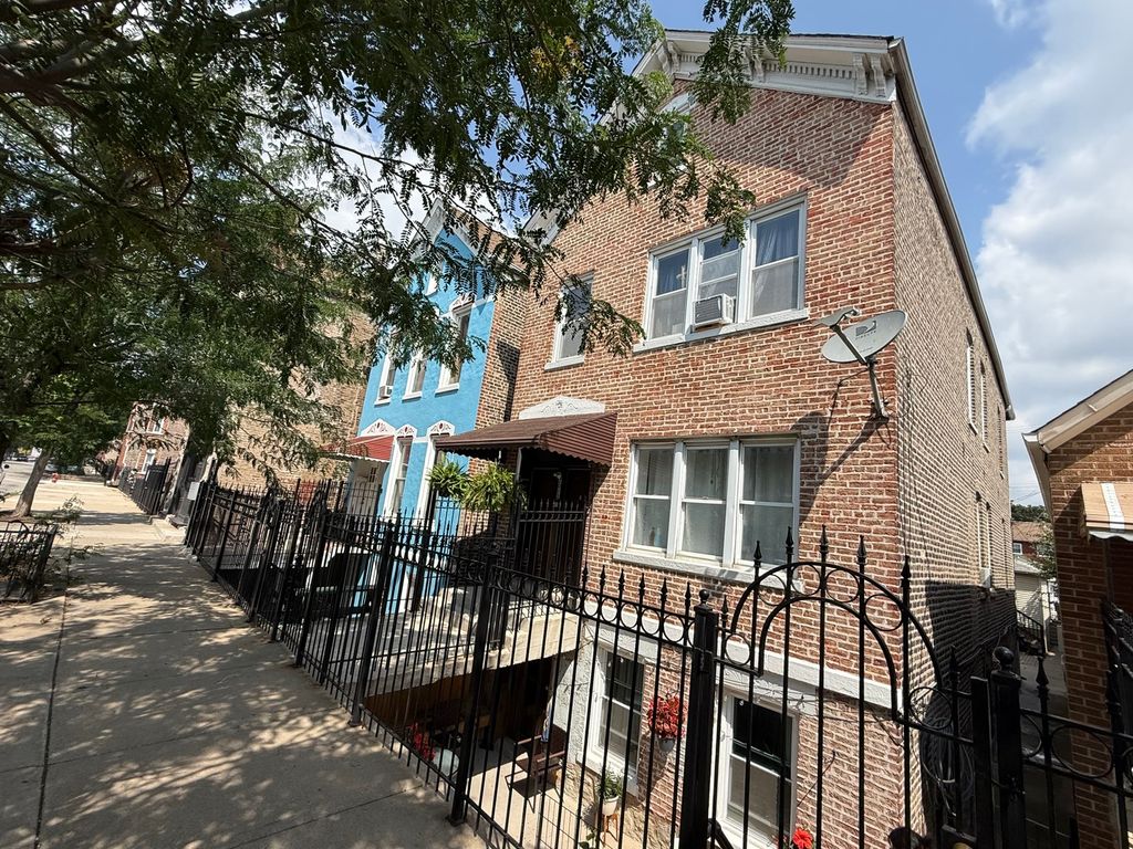 2012 W 21st Place, Chicago, IL 60608 — exterior
