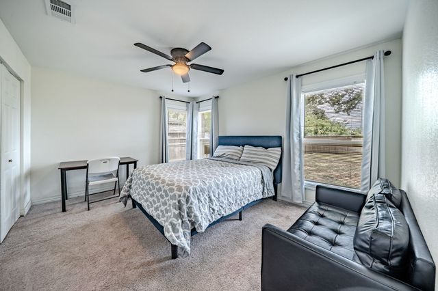 5504 Wainwright Drive, Fort Worth, TX 76112