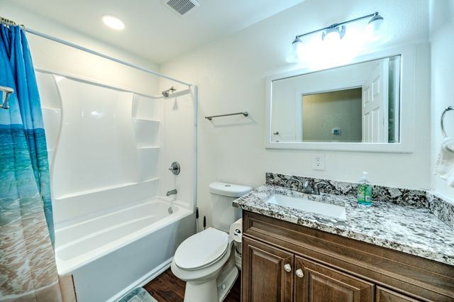 5504 Wainwright Drive, Fort Worth, TX 76112