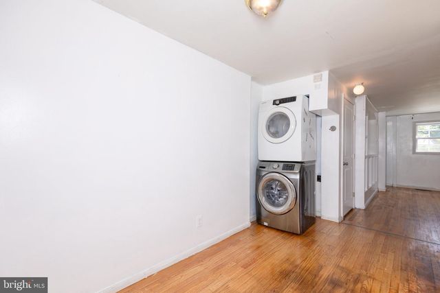 3826 W BAY, Baltimore, MD 21225