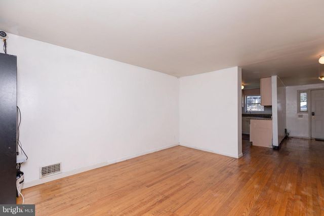 3826 W BAY, Baltimore, MD 21225