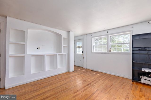 3826 W BAY, Baltimore, MD 21225