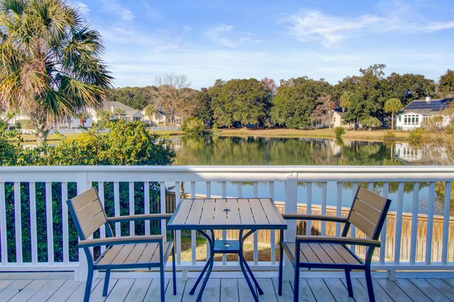 1549 Carolina Jasmine Road, Mount Pleasant, SC 29464