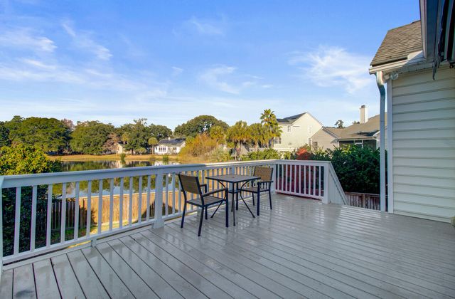 1549 Carolina Jasmine Road, Mount Pleasant, SC 29464