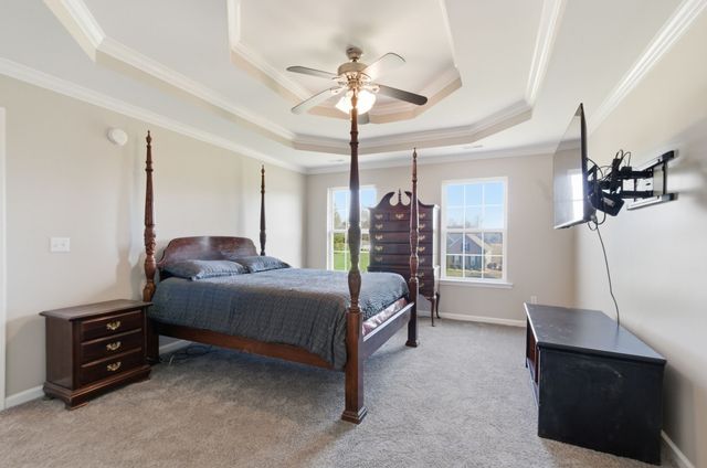 1229 Old East Side Rd, Burns, TN 37029