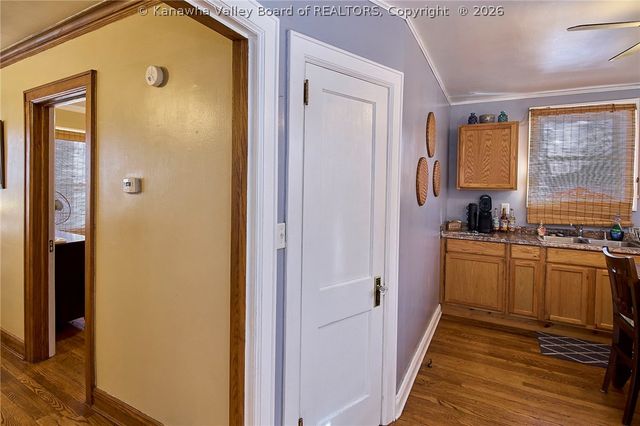 1118 Kanawha Avenue, Dunbar, WV 25064