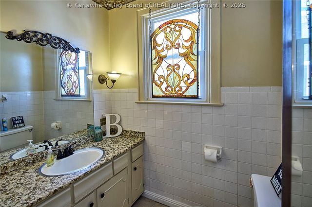 1118 Kanawha Avenue, Dunbar, WV 25064