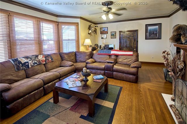 1118 Kanawha Avenue, Dunbar, WV 25064