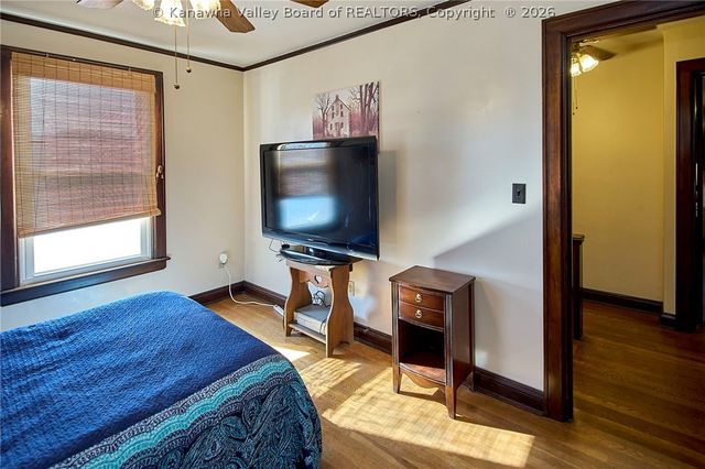 1118 Kanawha Avenue, Dunbar, WV 25064