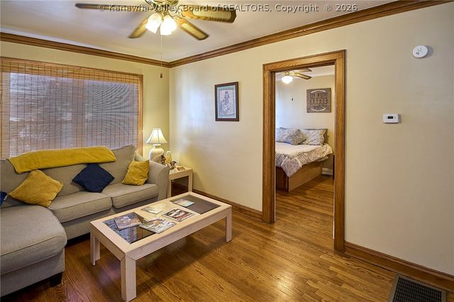 1118 Kanawha Avenue, Dunbar, WV 25064