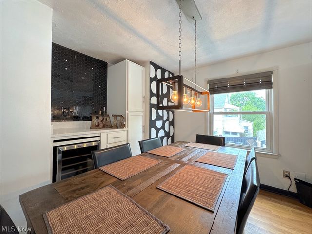 9309 Garfield Boulevard, Cleveland, OH 44125