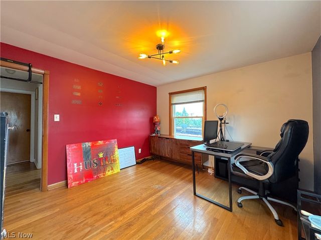 9309 Garfield Boulevard, Cleveland, OH 44125