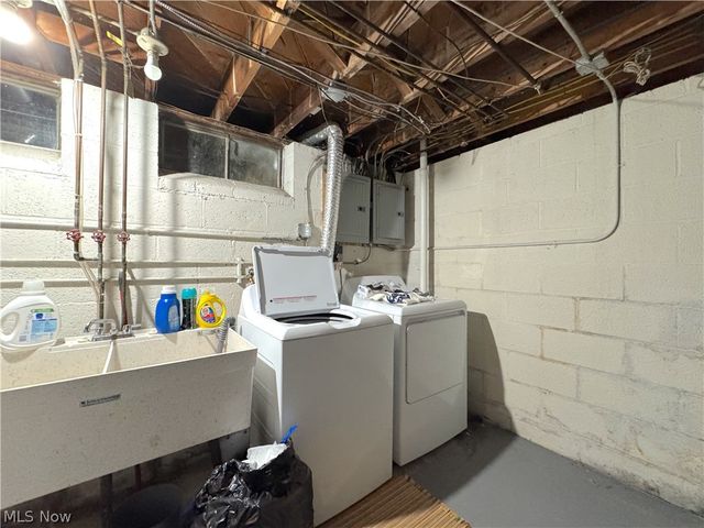 9309 Garfield Boulevard, Cleveland, OH 44125