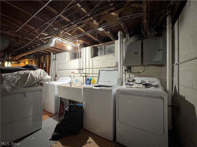 9309 Garfield Boulevard, Cleveland, OH 44125