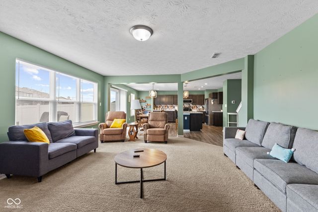 1951 Turning Leaf Drive, Franklin, IN 46131