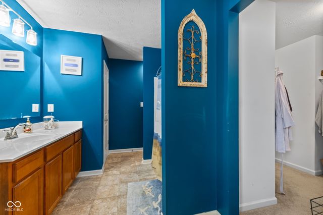 1951 Turning Leaf Drive, Franklin, IN 46131