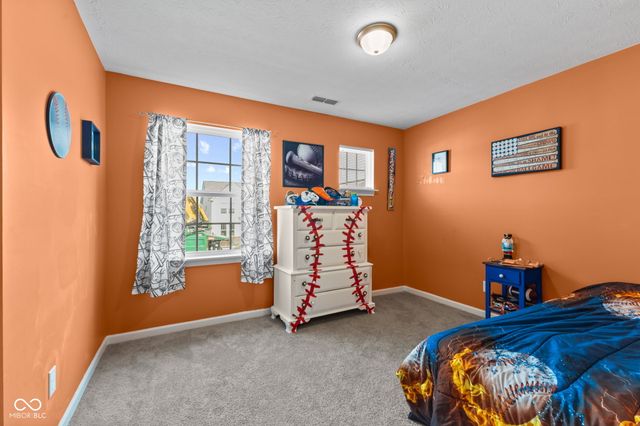 1951 Turning Leaf Drive, Franklin, IN 46131