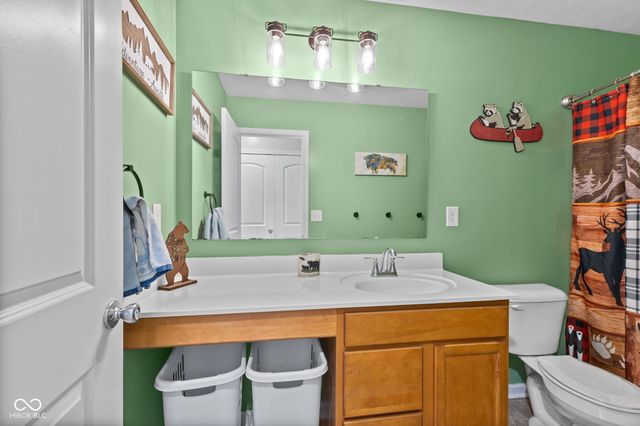 1951 Turning Leaf Drive, Franklin, IN 46131