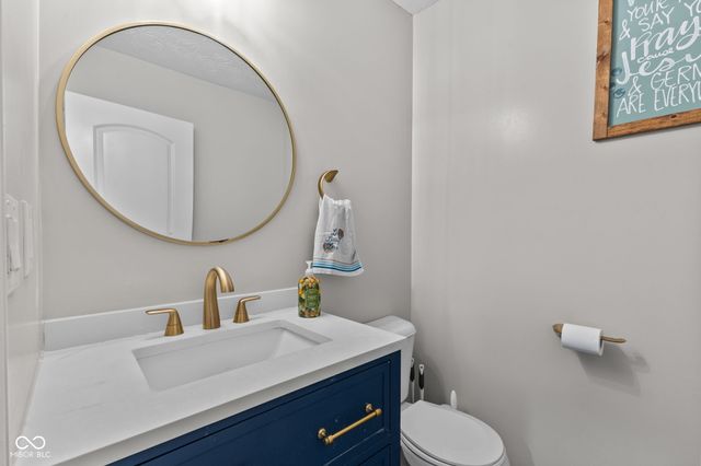 1951 Turning Leaf Drive, Franklin, IN 46131