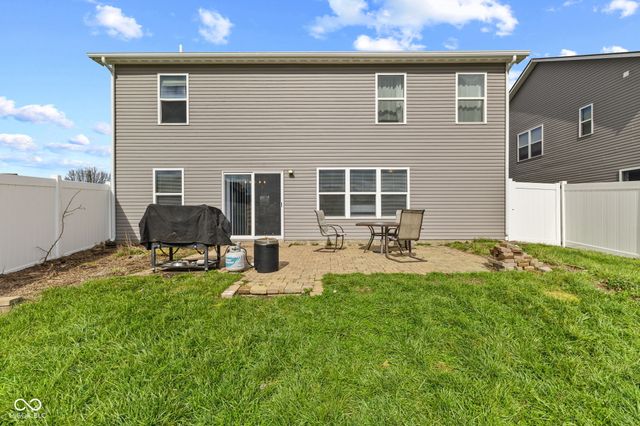 1951 Turning Leaf Drive, Franklin, IN 46131