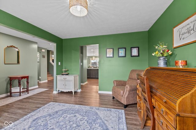 1951 Turning Leaf Drive, Franklin, IN 46131