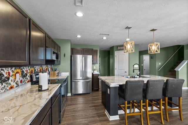 1951 Turning Leaf Drive, Franklin, IN 46131