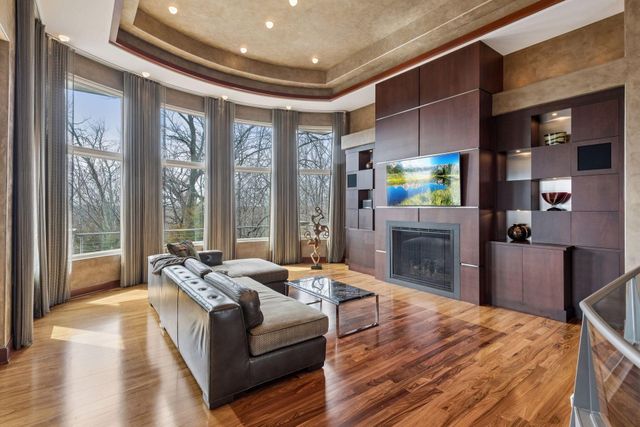 14262 Trace Ridge Road, Wayzata, MN 55391