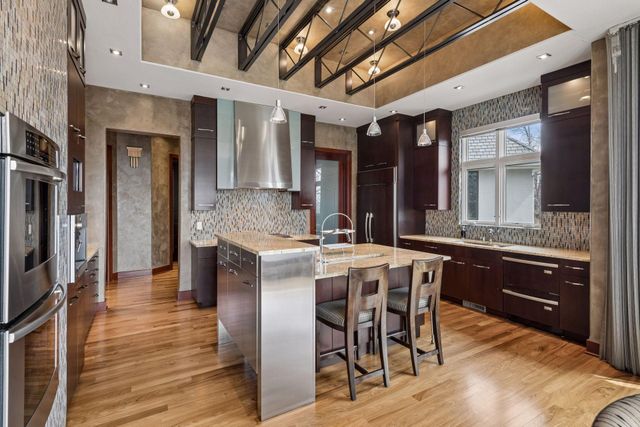 14262 Trace Ridge Road, Wayzata, MN 55391