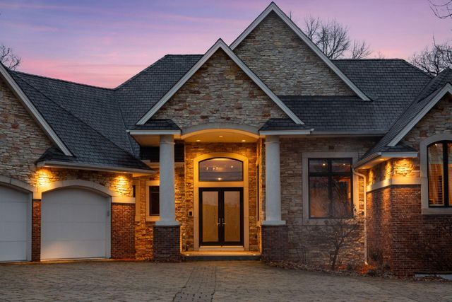 14262 Trace Ridge Road, Wayzata, MN 55391