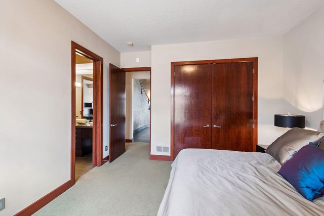 14262 Trace Ridge Road, Wayzata, MN 55391