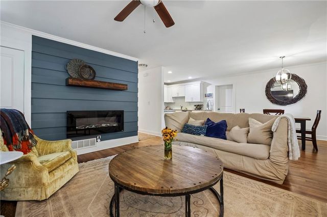2572 Warwick Circle NE, Atlanta, GA 30345