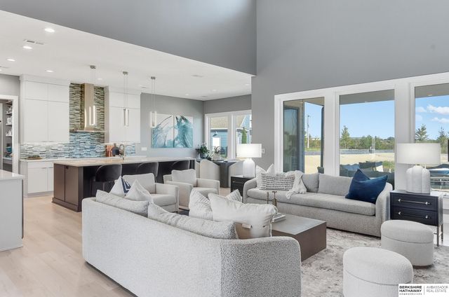 28488 Laurel Circle, Valley, NE 68064