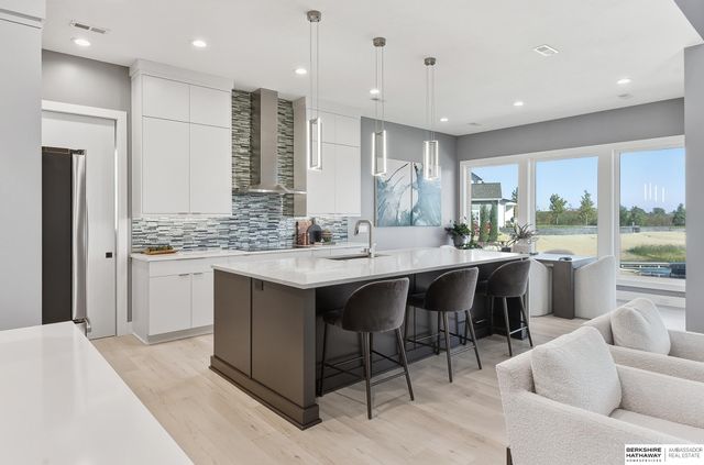 28488 Laurel Circle, Valley, NE 68064