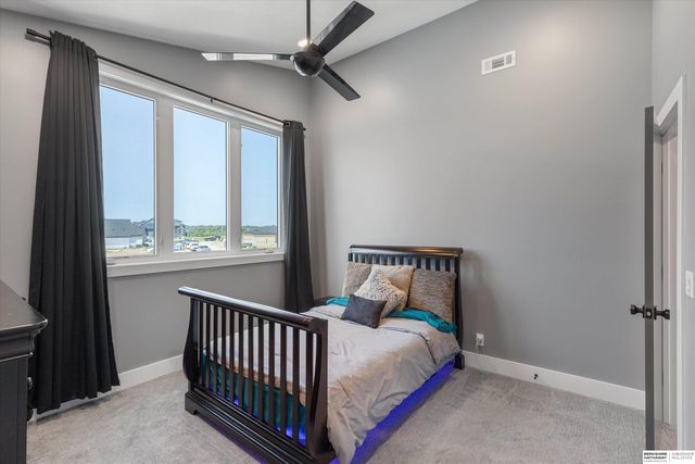 28488 Laurel Circle, Valley, NE 68064