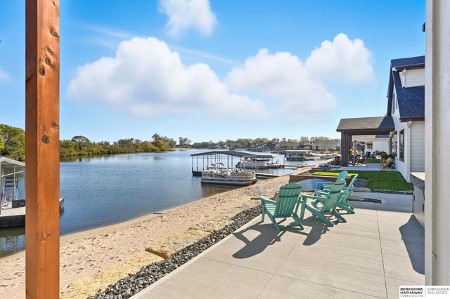 28488 Laurel Circle, Valley, NE 68064