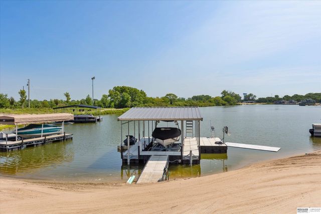 28488 Laurel Circle, Valley, NE 68064