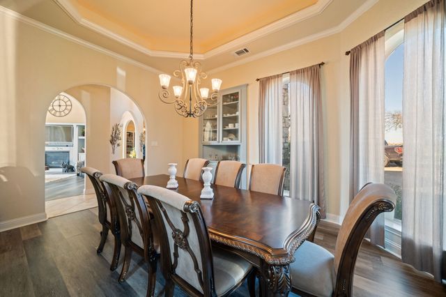 155 Lakeshore Drive, Waxahachie, TX 75165