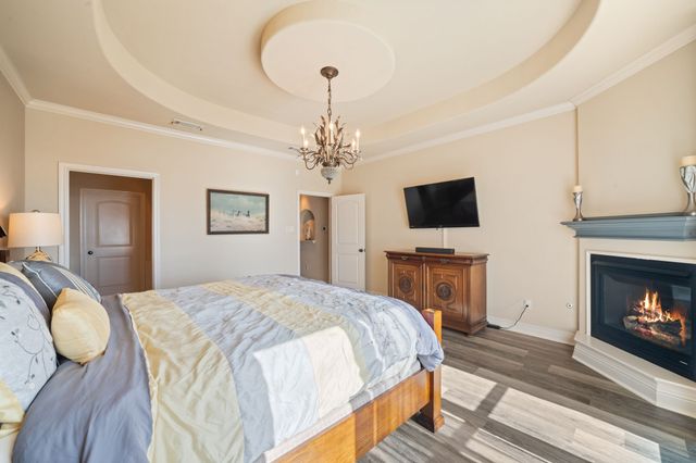 155 Lakeshore Drive, Waxahachie, TX 75165