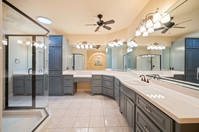 155 Lakeshore Drive, Waxahachie, TX 75165