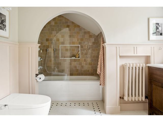 15115 Se WOODLAND Way, Milwaukie, OR 97267