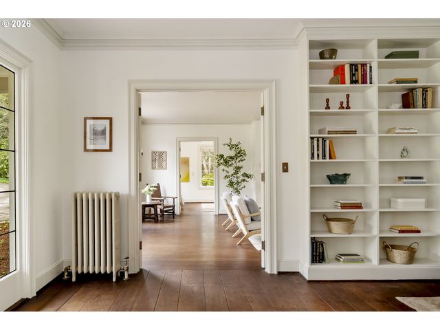 15115 Se WOODLAND Way, Milwaukie, OR 97267