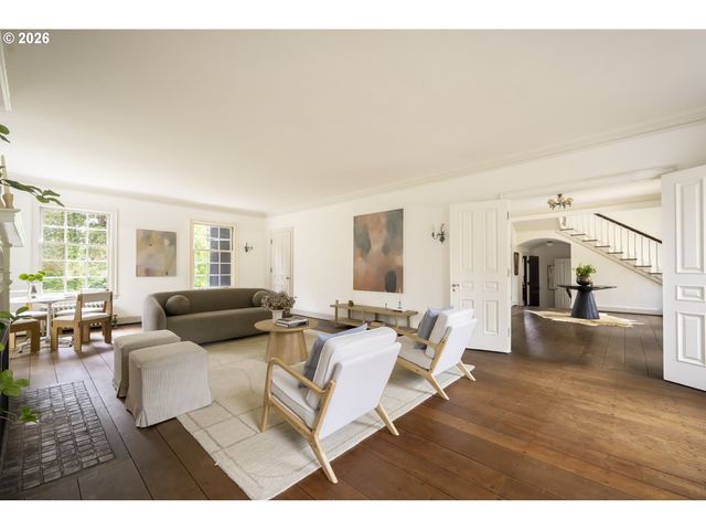 15115 Se WOODLAND Way, Milwaukie, OR 97267