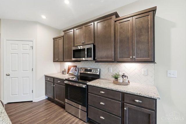 4982 Renaissance Park Drive, Middletown, OH 45005