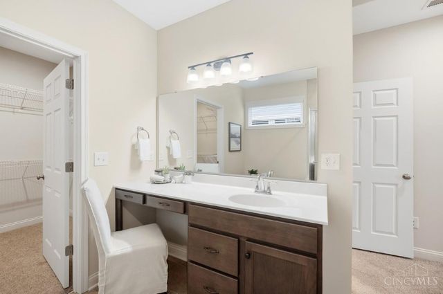 4982 Renaissance Park Drive, Middletown, OH 45005