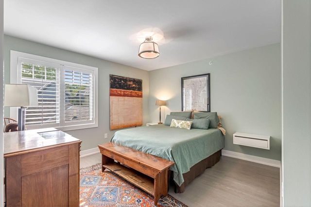 2309 E Stratford COURT, Shorewood, WI 53211
