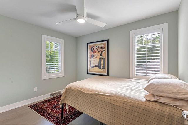 2309 E Stratford COURT, Shorewood, WI 53211